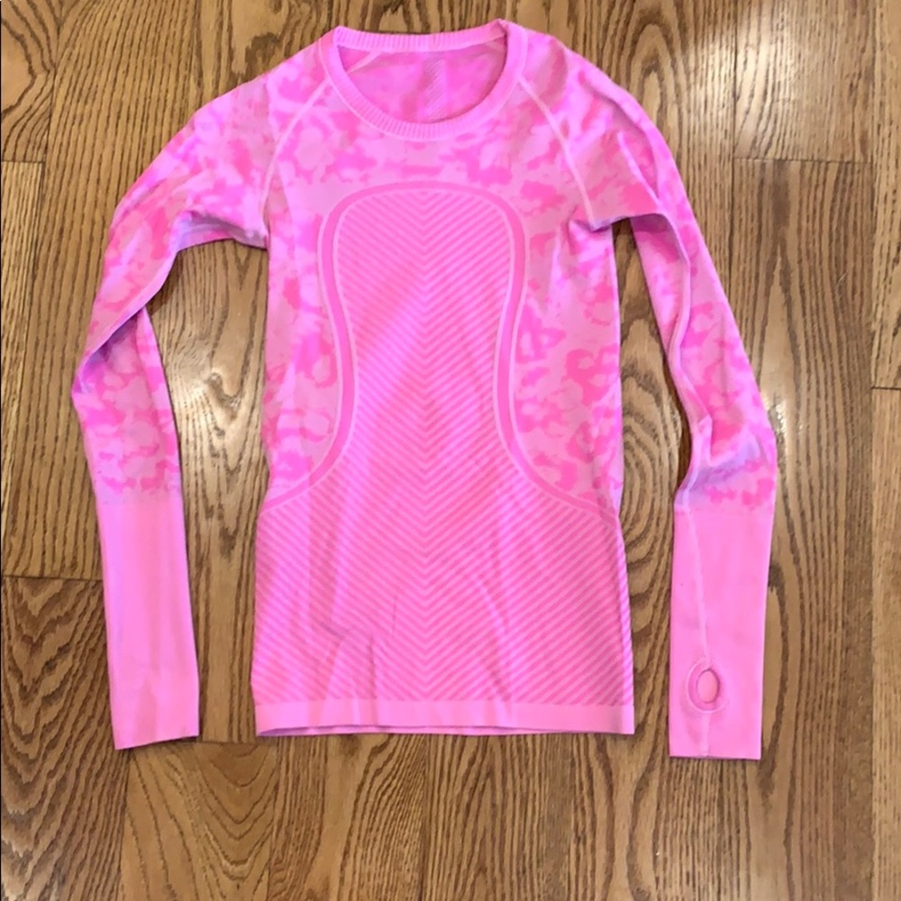 Pink lululemon top long sleeve